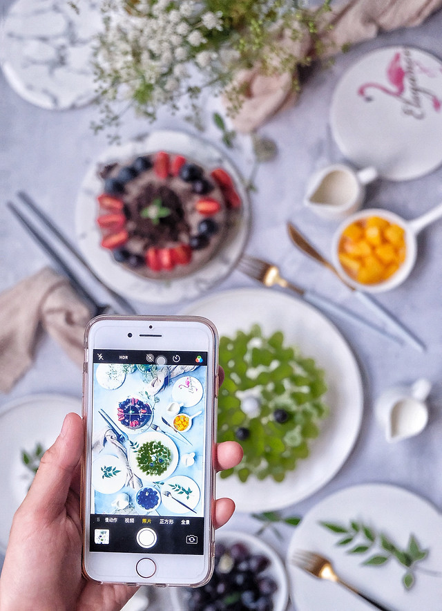 desktop-food-no-person-telephone-nature 图片素材