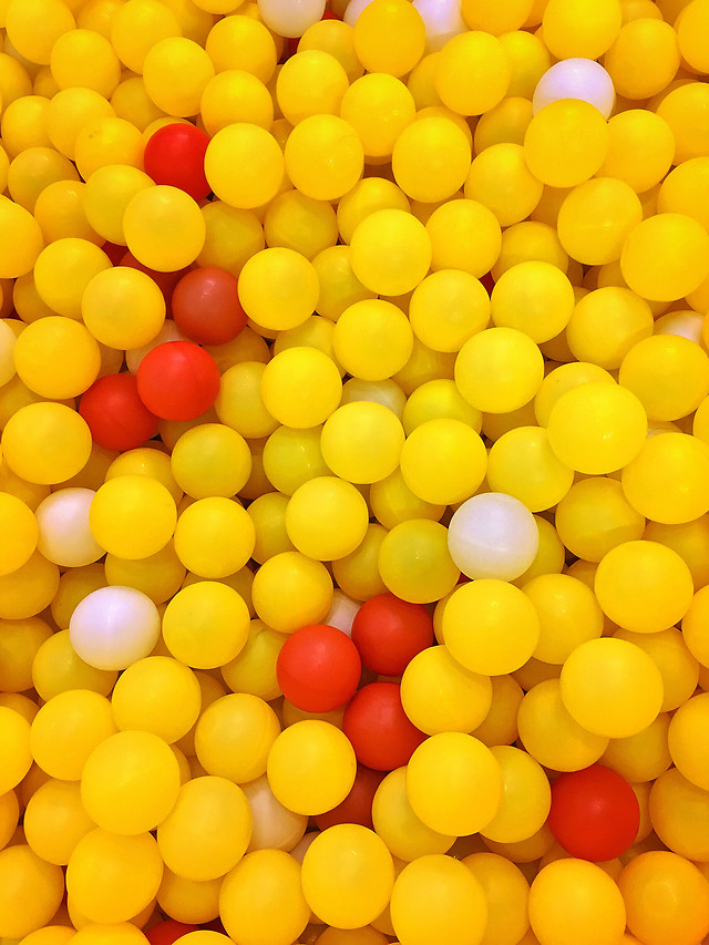 no-person-many-yellow-round-out-color picture material