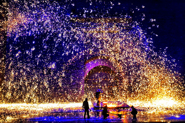 light-christmas-nature-water-city 图片素材