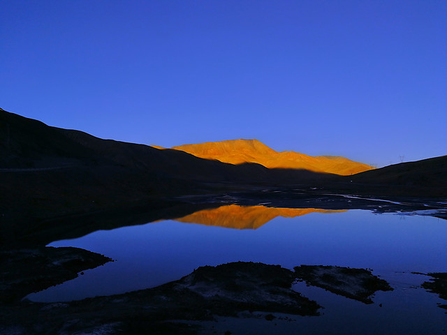日照金山 图片素材