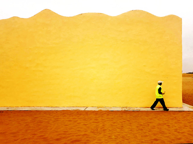 yellow-paper-no-person-wear-color 图片素材