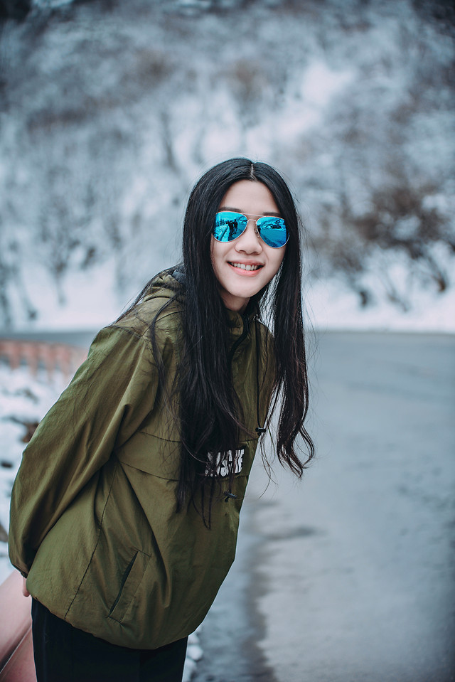 woman-fashion-winter-portrait-nature 图片素材